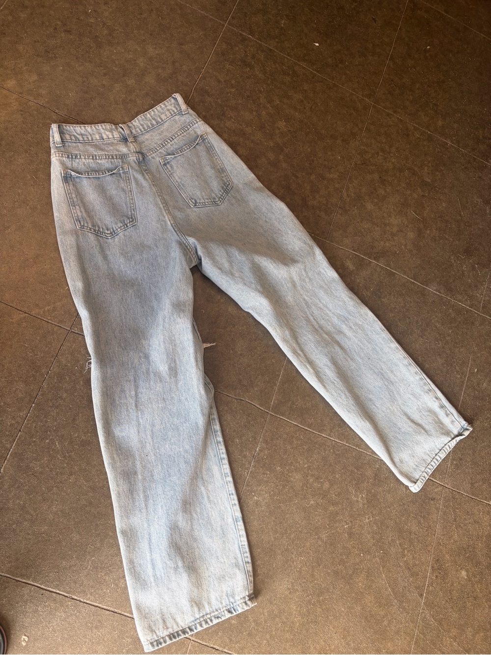 Light Wash Women’s High-Rise Straight Jeans - Blue